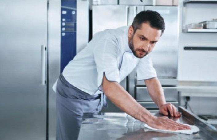 nettoyage-desinfection-charcuterie-gastronomie